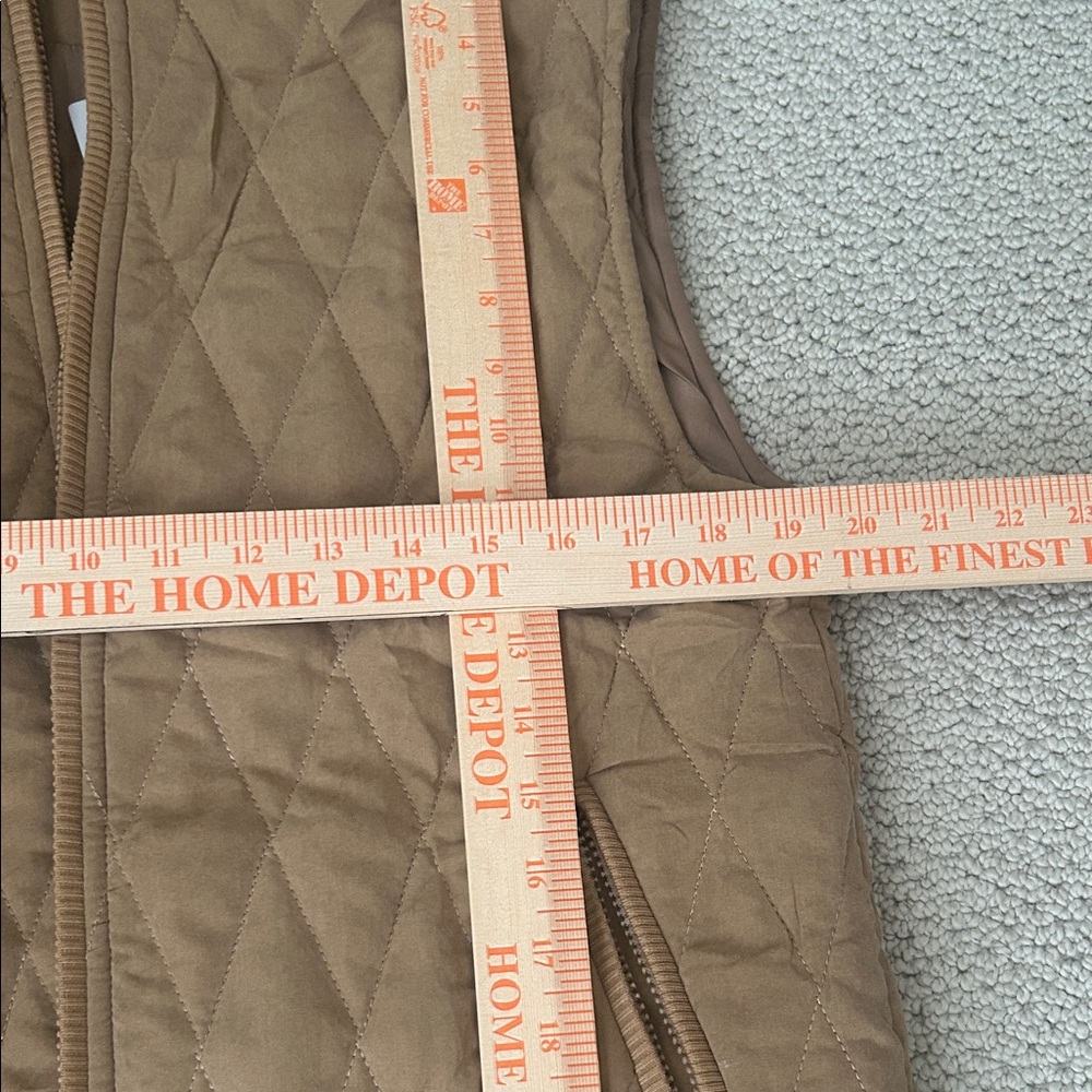 Quilted Tan Hooded Vest - Picture 6 of 8